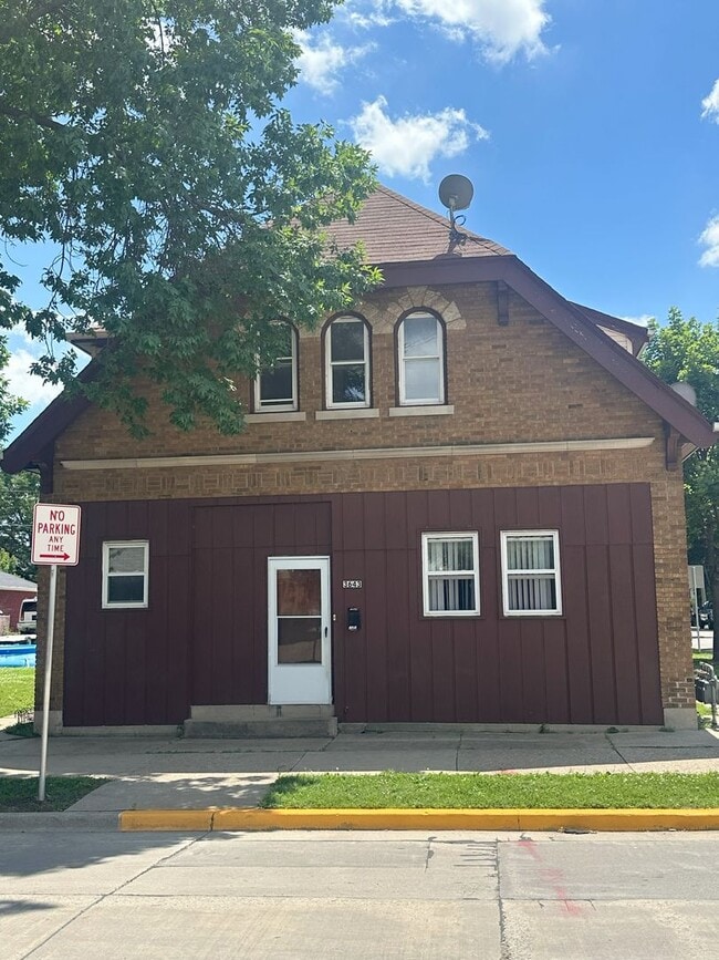 Building Photo - 43 W Mitchell St