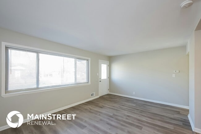 Building Photo - 1344 Elmer Dr