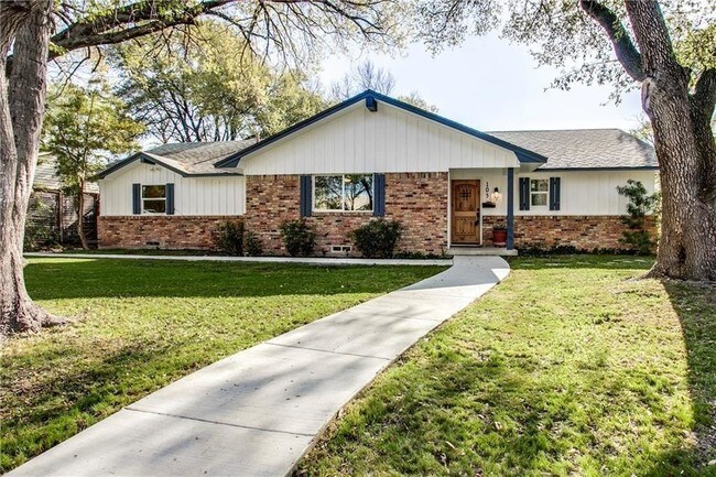 Foto del edificio - 105 Shadywood Ln