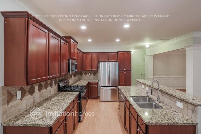 Building Photo - 12881 Deer Park Ln