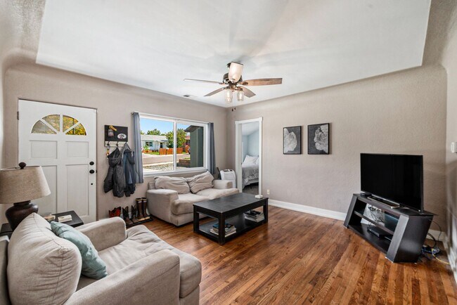 Foto del edificio - Beautiful Home Available in Berkeley Neigh...
