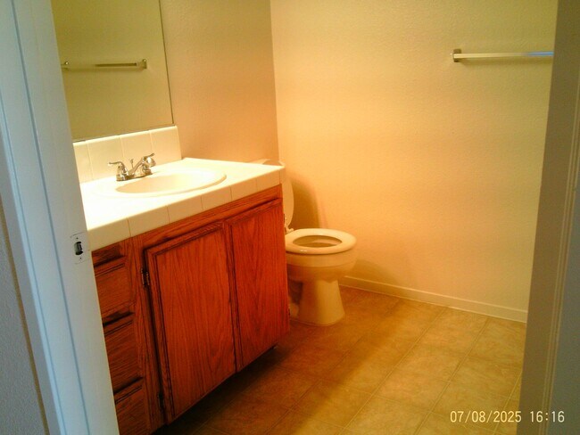 Foto del edificio - 4502 Pebble Creek Dr
