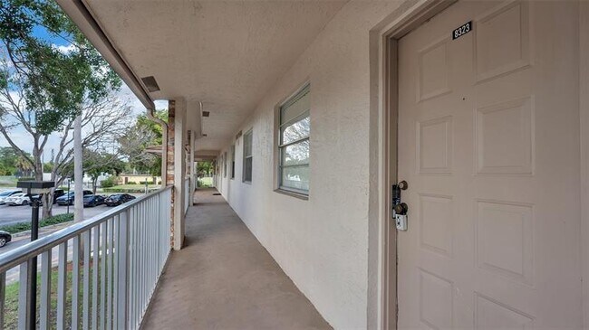 Building Photo - 8323 Royal Palm Blvd