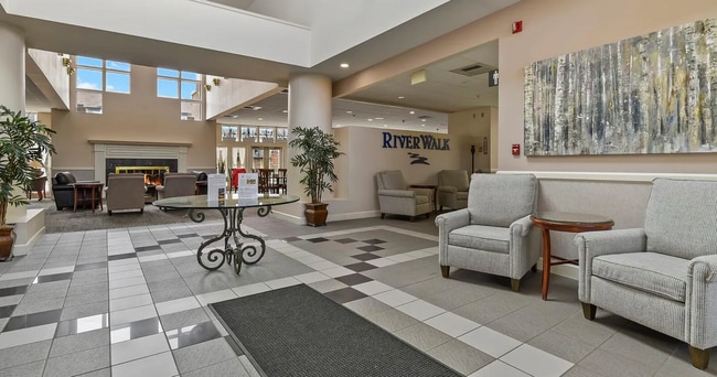 Photo - 2737 W Greens Dr House