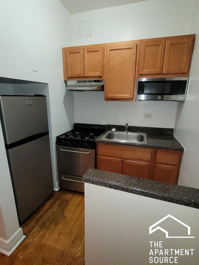 Foto del edificio - 948 W Cuyler Ave