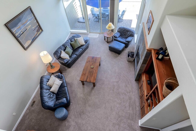 Foto del edificio - 10576 Village Loop