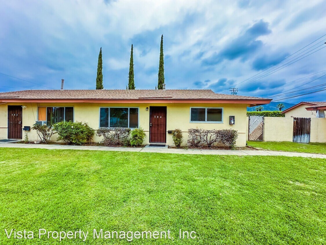 Foto principal - 2 br, 1 bath House - 304 N. Azusa Ave.