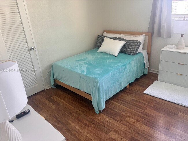 Foto del edificio - 3901 S Ocean Dr