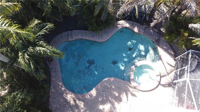 Foto del edificio - 4849 NW 53rd Cir
