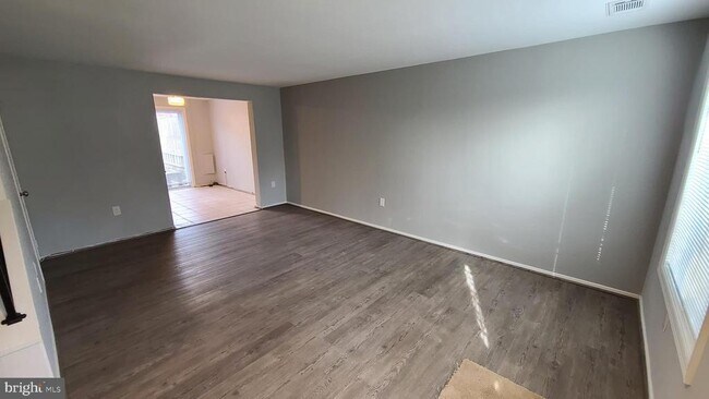 Foto del edificio - 10724 Lester St