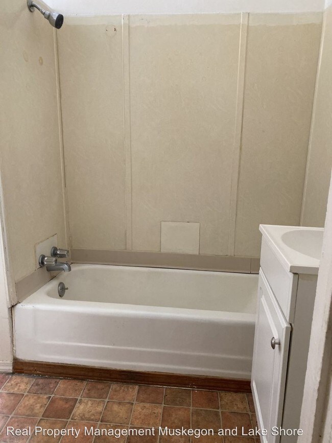 Foto del edificio - 2 br, 1 bath House - 574 East Apple Ave
