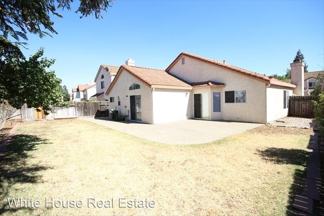 Building Photo - 4809 Flox Way