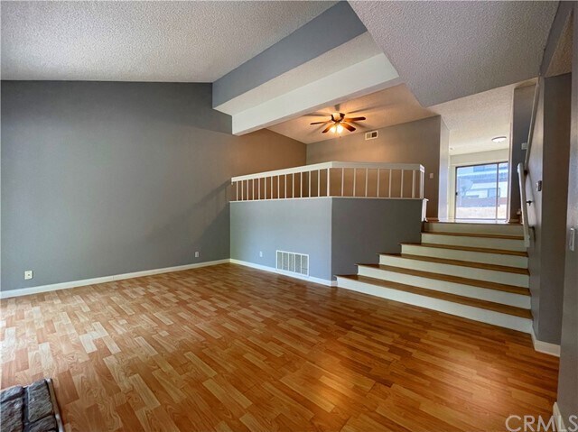 Building Photo - 4 Saddlewood Ln