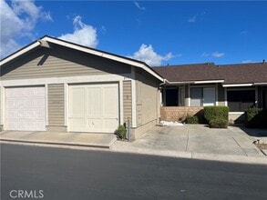 Building Photo - 855 Tangerine St