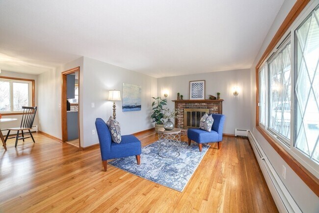 Foto del edificio - 622 Shrewsbury St