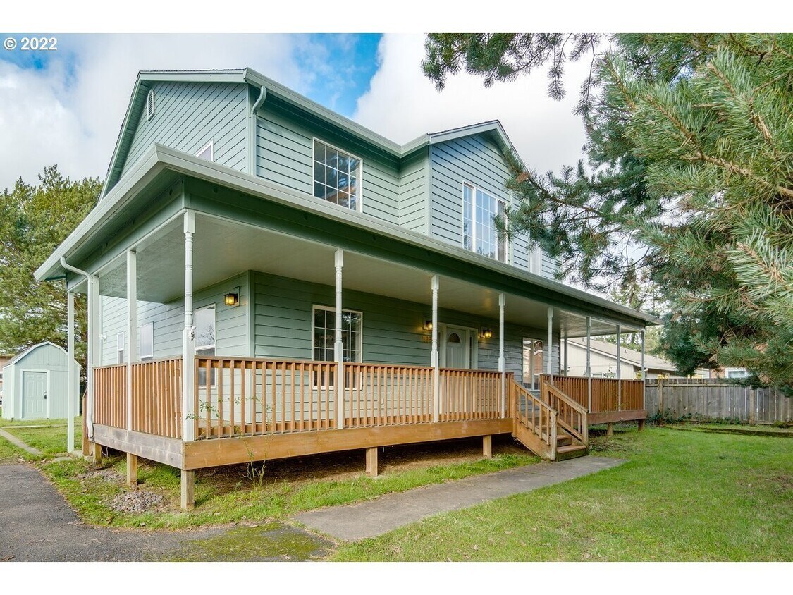 835 S Wynooski St, Newberg, OR 97132 House Rental in Newberg, OR