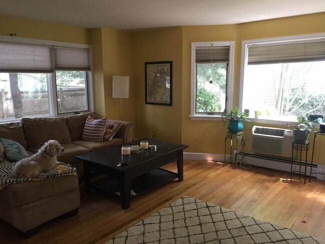 Foto del edificio - 146 Cypress St