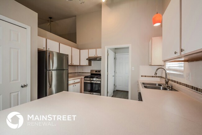 Foto del edificio - 2737 Whitecreek Ln