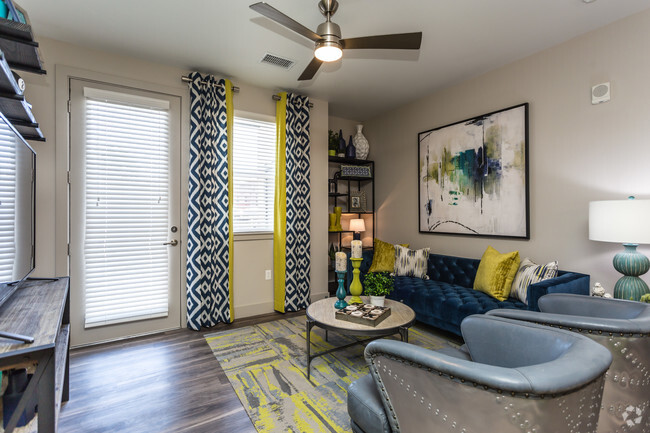 2 HAB, 2 BA: B1 - Encore Evans Station Apartments