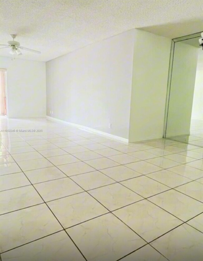 Foto del edificio - 3360 Spanish Moss Terrace