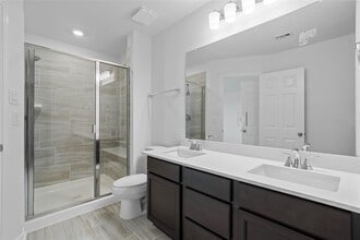 Building Photo - 2800 Cordova Hl Dr
