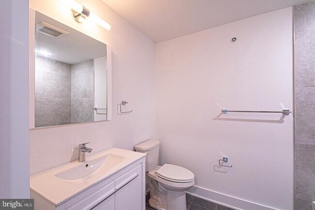 Foto del edificio - 1245 Ridge Ave