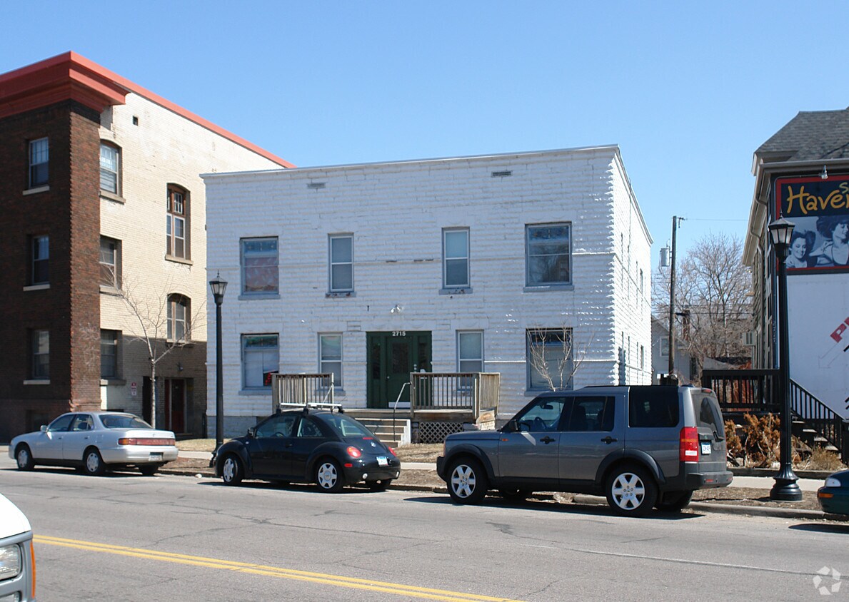 Building Photo - 2715 Hennepin Ave