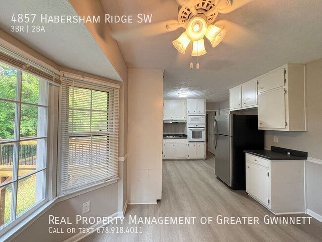 Foto del edificio - 4857 Habersham Ridge SW