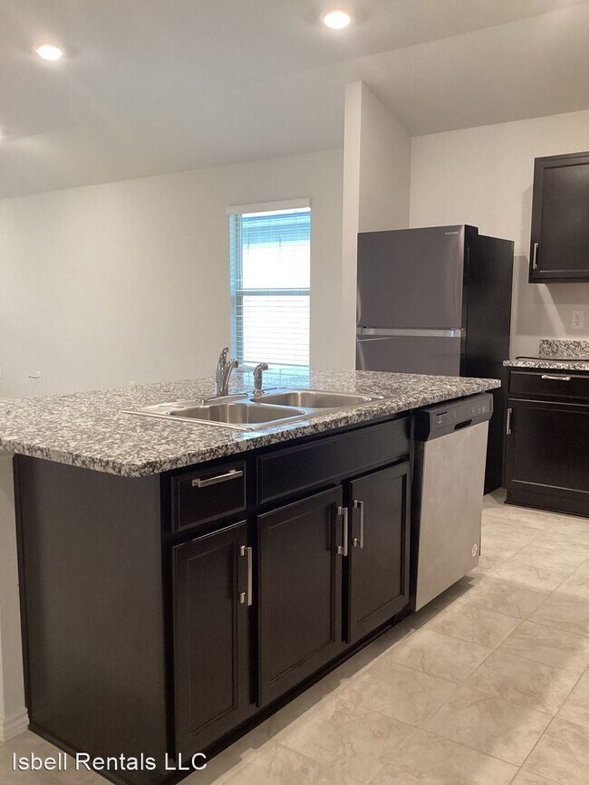 Building Photo - 4 br, 2 bath House - 9511 Falme