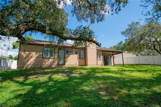Building Photo - 1512 Prairie Lake Blvd