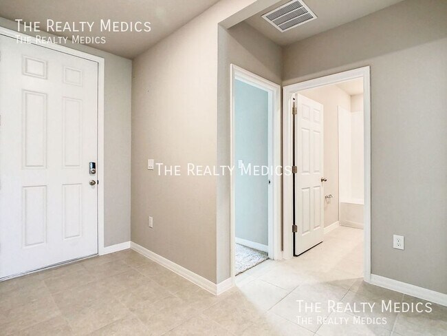 Building Photo - 709 Alta Vista Ct
