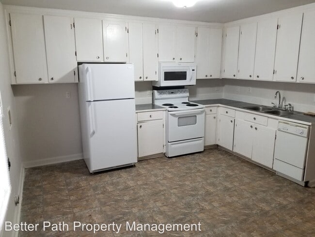 Building Photo - 312 W Catawba Ave