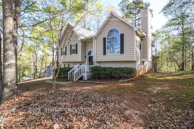 Building Photo - 1718 Independence Dr