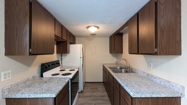 Foto del edificio - 1413 Kinsey Ave