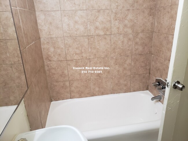 Foto del edificio - 135 N New Hampshire Ave