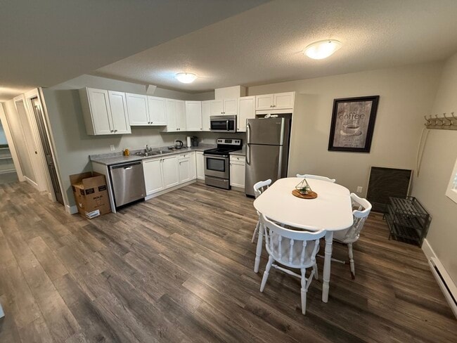 Building Photo - 144 Kian Pl