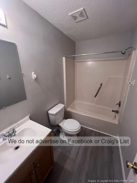 Foto del edificio - 1425 Tangora Ln