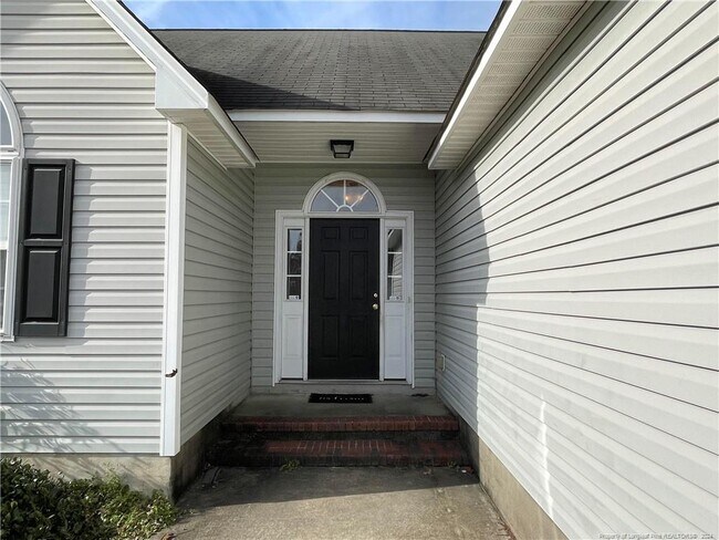 Foto del edificio - 1508 Belews Creek Ln