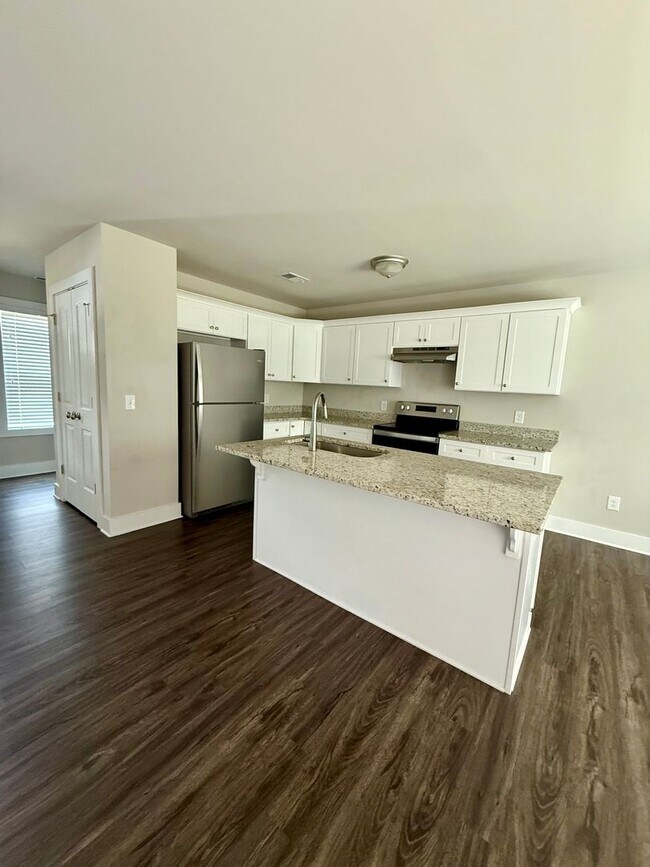 Foto del edificio - 2 Bed / 2.5 Bath near Lake Lanier