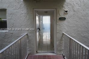 Foto del edificio - 2 br, 2 bath Condo - Samari Lake East Condo