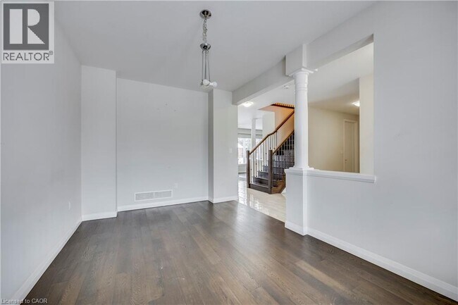 Photo du bâtiment - 56 Lexington Ave