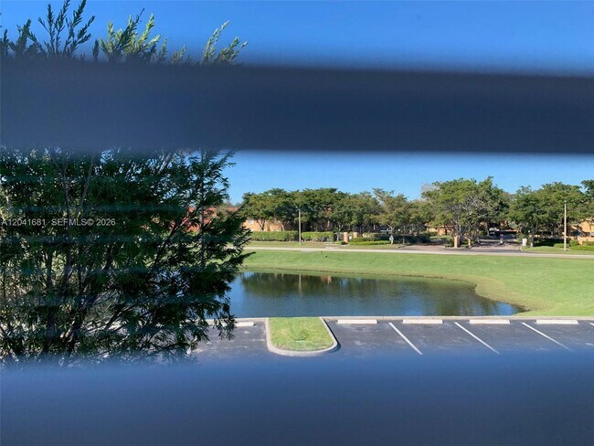 Building Photo - 3330 Pinewalk Dr N