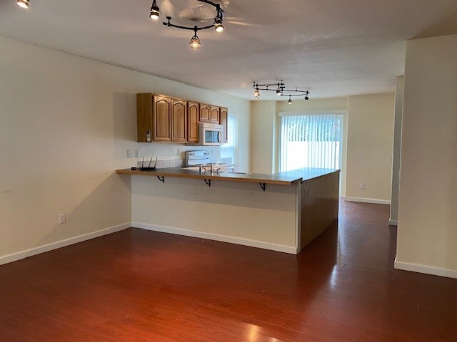 Foto del edificio - 240 Warren St S