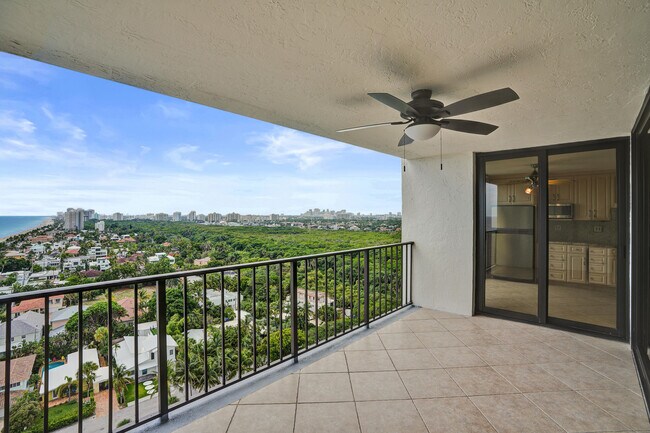 Foto del edificio - 1901 N Ocean Blvd