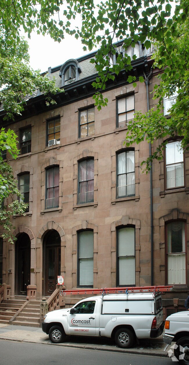 2017 Spruce St, Philadelphia, PA 19103 Apartments Philadelphia, PA