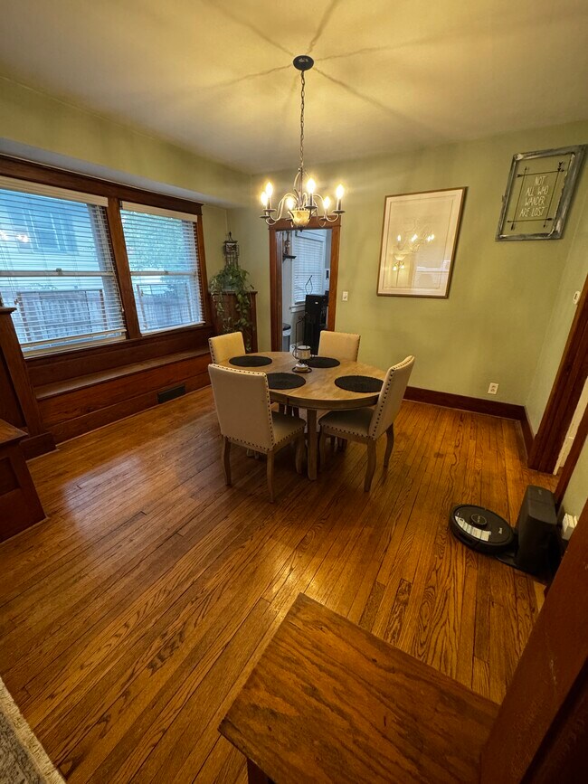 Foto del edificio - 2926 N 56th St