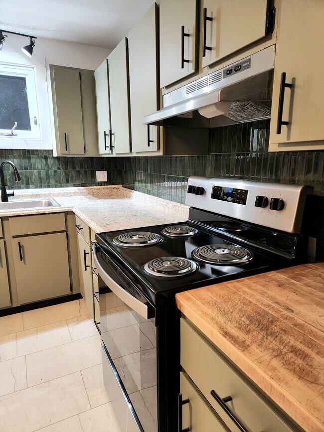 1 Lyonsville Rd Unit D, Colrain, MA 01340 Apartments in Colrain, MA