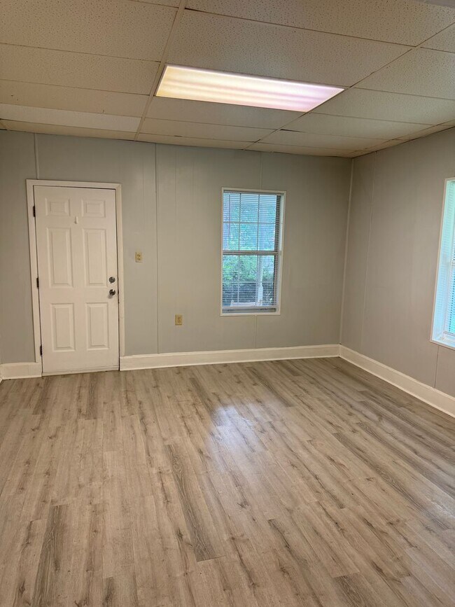 Foto del edificio - Cozy 1 bedroom duplex for rent!