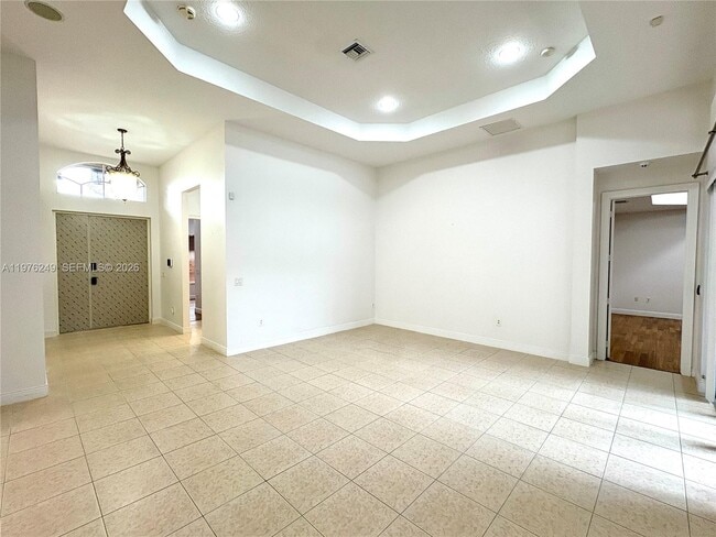 Building Photo - 4808 SW 183rd Ave