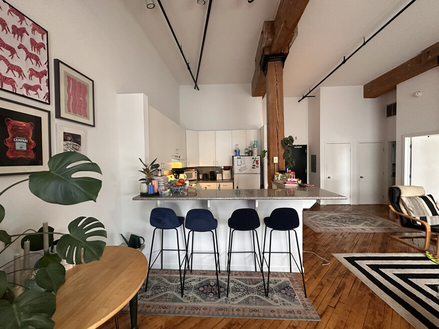 The Lofts At Chimney Hill